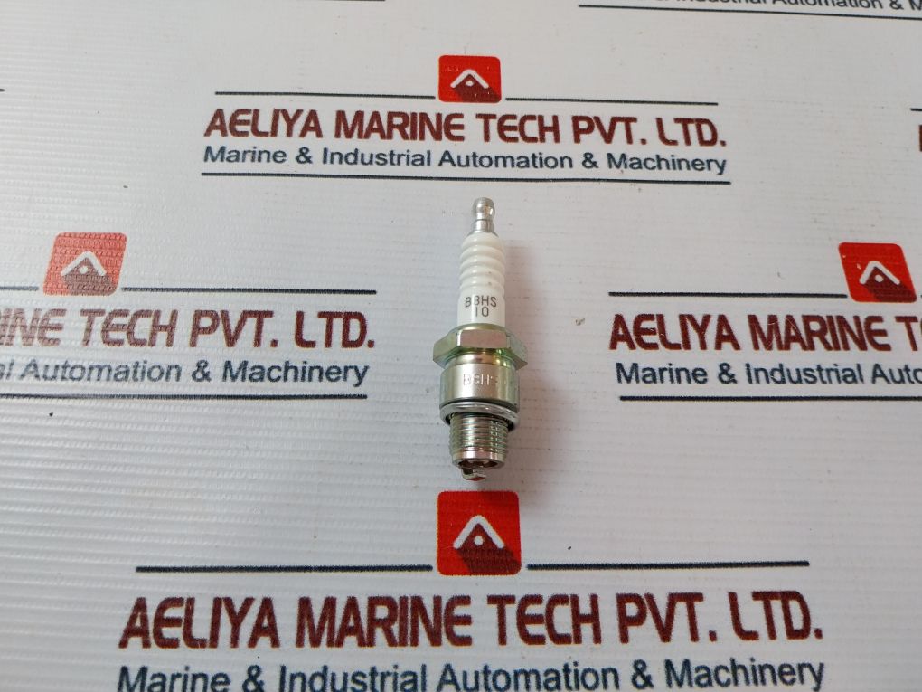 Lot Of 6X Ngk B8Hs-10 5126 Spark Plug