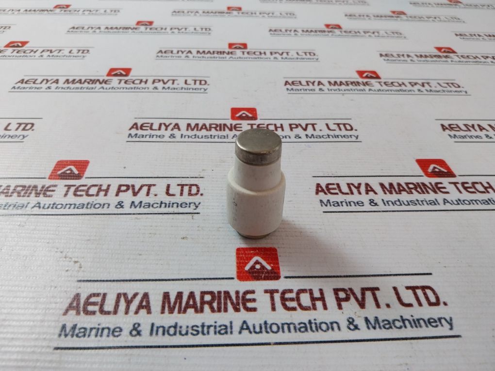 Lot Of 7X Lindner Bogenschutz Lg7 Vollschutz Ceramic Bottle Fuse 63A 500V