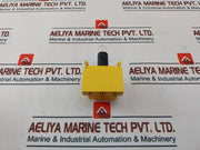 Lovato 8 Lm2T.Yl400 Lamp Holder With Transformer 380/415V 50/60 Hz