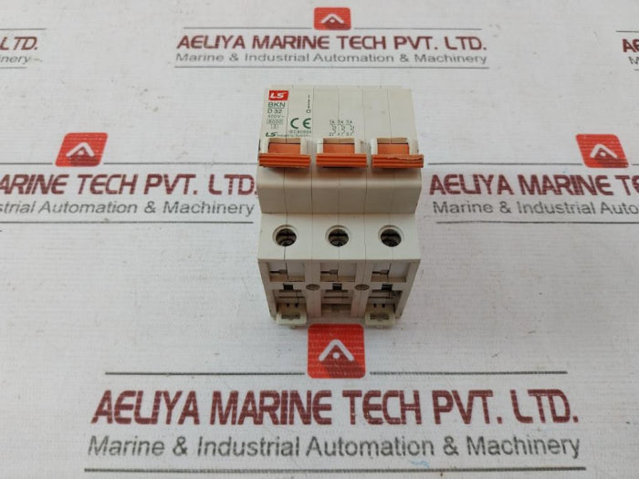 Ls Bkn D 32 Miniature Circuit Breaker R150403-d32 400V 6000/3