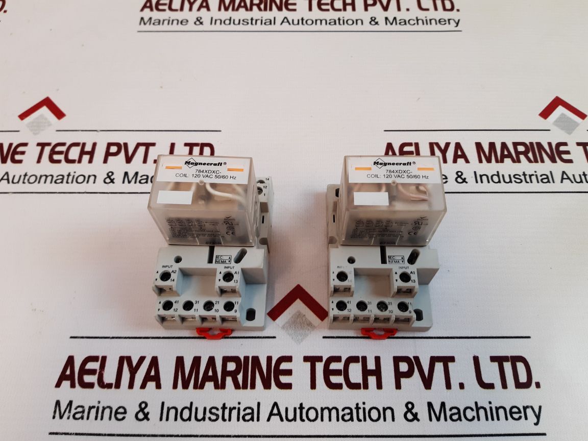 Magnecraft 784Xdxc Relay With 70-784D14-1 Socket