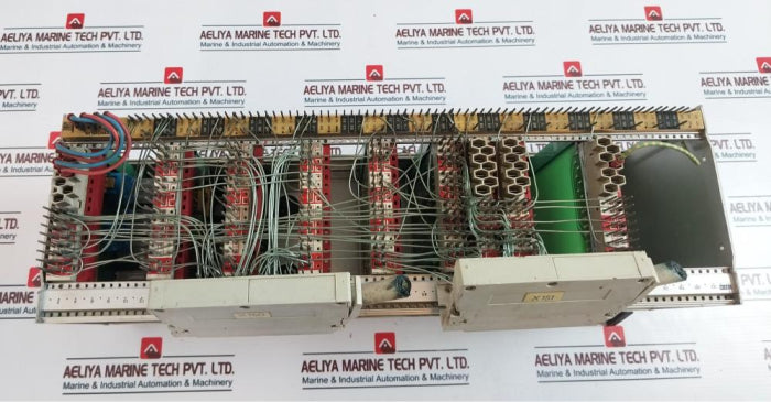 Mak 1.00.7-36.21.00-29 Pcb Circuit Control Panel – Aeliya Marine