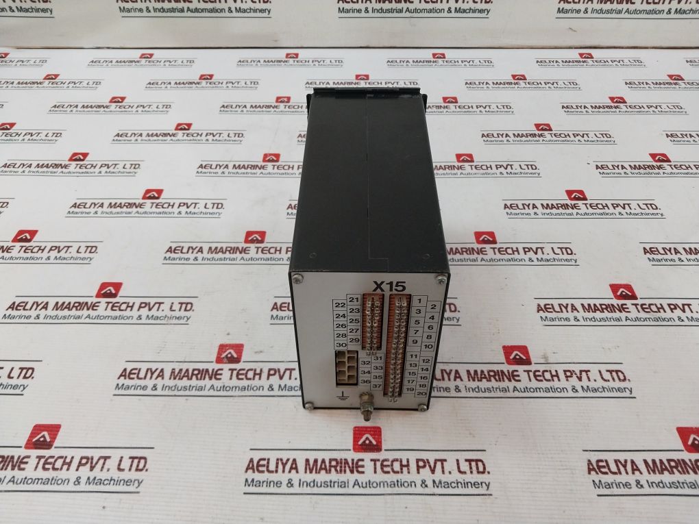 Mak 1.00.7-36.21.00-40 Control Module 0142