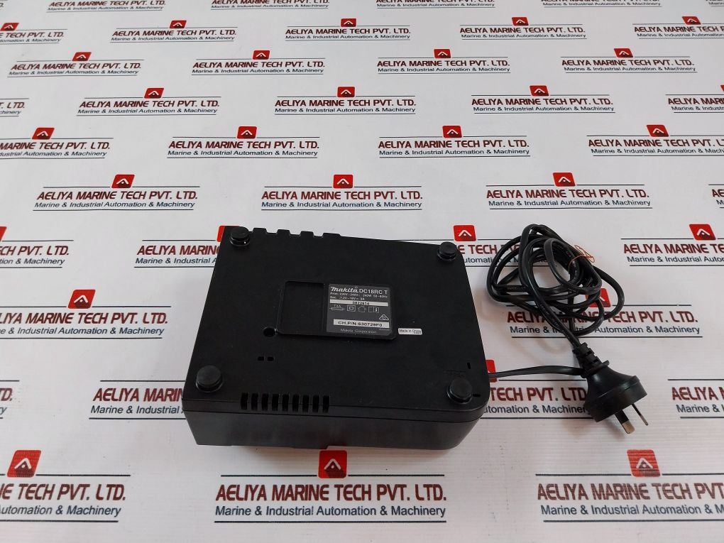 Makita Dc18Rc T Rapid Battery Charger 630729F0 220-240V 240W 50-60Hz