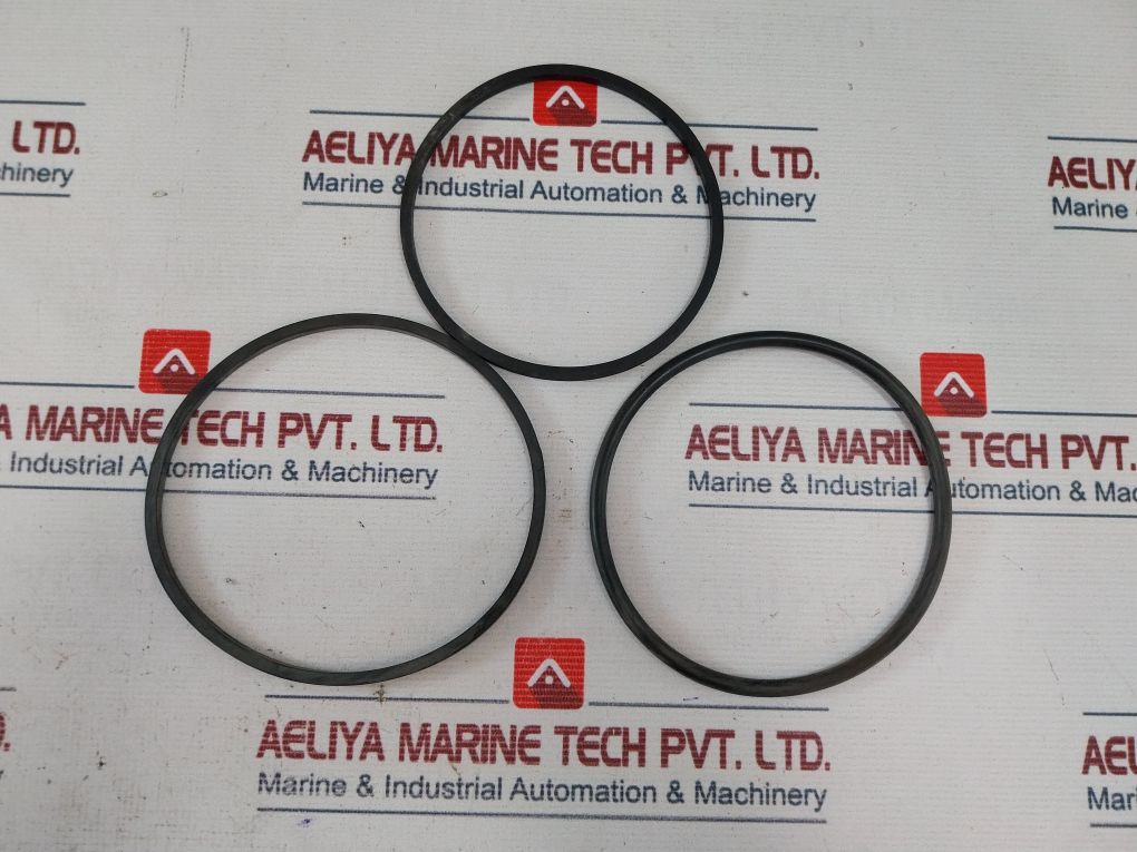 Mann H13153 Oil Filter Element