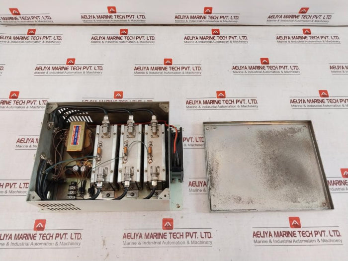 Marunaka Antenna Mb-303 Television Amplifier Module 45-880 (Mhz)