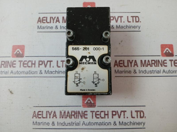 Mecman 565-201 000-1 Directional Valve Sl35