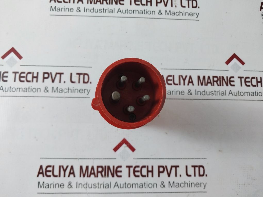 Mennekes 16A-6H Plug Connector