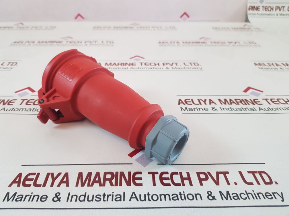 Mennekes 3P+N, 16A-6H 200/346V Plug Connector Typ/Type: 5