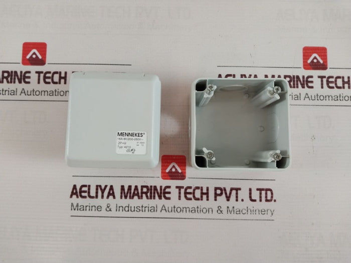 Mennekes 4210 Ip 44 Nmh 13 Wall Mount 3P Socket 16A-6H 200-250V