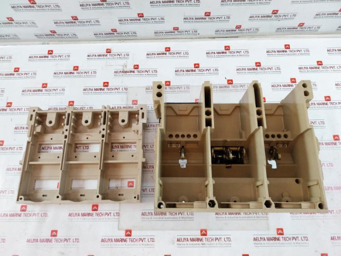 Merlin Gerin 3 Pole Masterpact Air Circuit Breaker Switch Acb Capacity 2000A