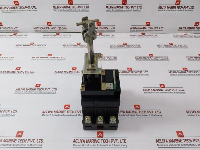 Merlin Gerin C161Ni Circuit Breaker 3 Poles 160A 690Vac 500Vdc