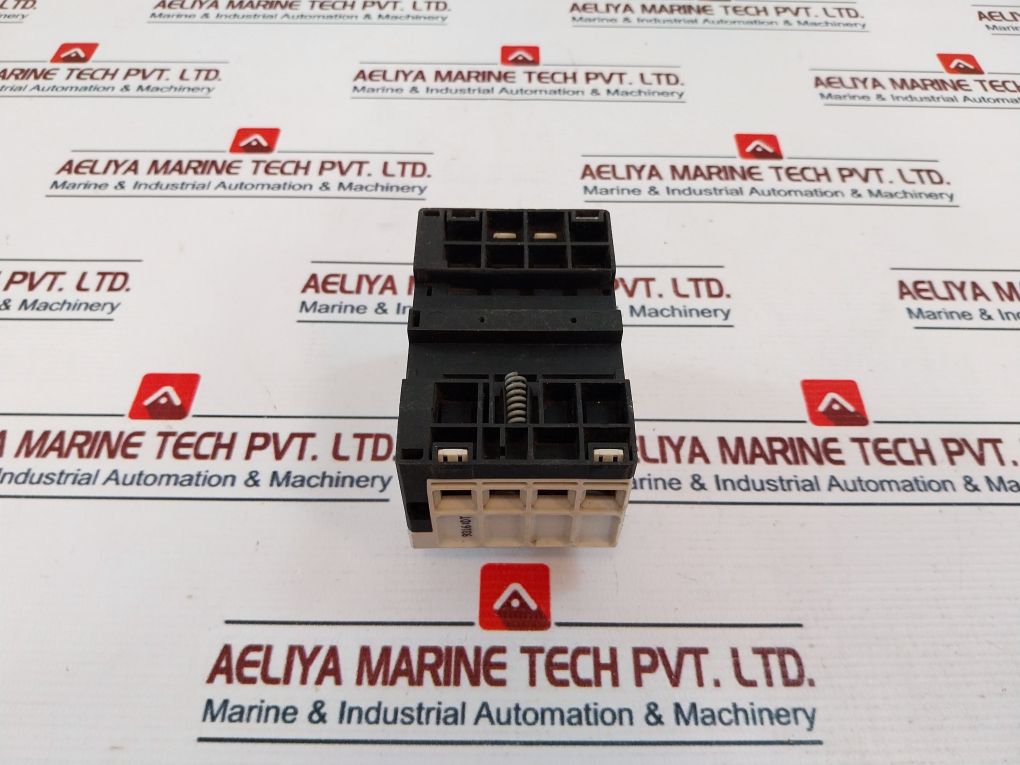 Merlin Gerin Multi9 Ct Contactor 40A Ac1 220/240V