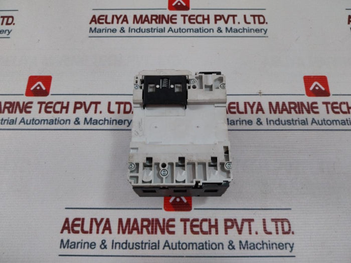 Merlin Gerin Ng125L Circuit Breaker