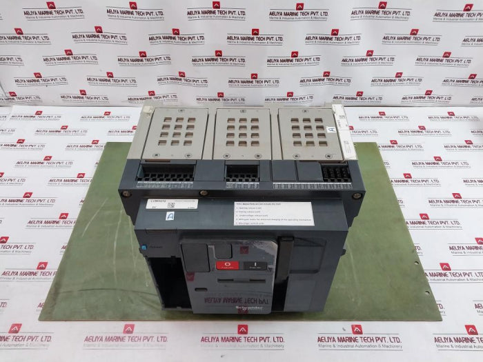 Merlin Gerin/ Schneider Electric Lv865232 Circuit Breaker Mtz2 08/40 Ha10 3 Poles