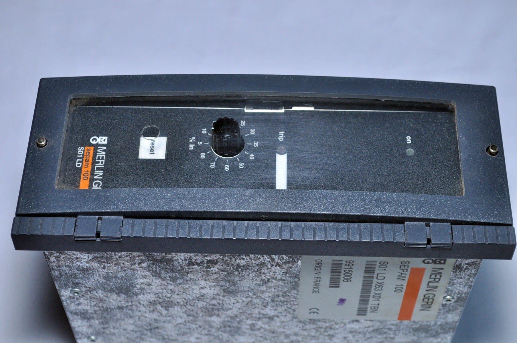 Merlin Gerin Sepam 100 S01 Ld X63 X01 Tbn