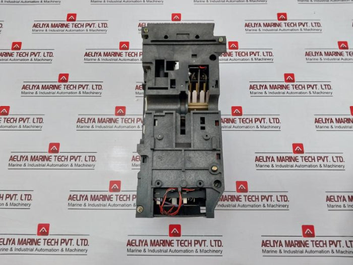 Merlin Gerin Str 38 S Circuit Breaker Trip Unit 24Vdc Supply