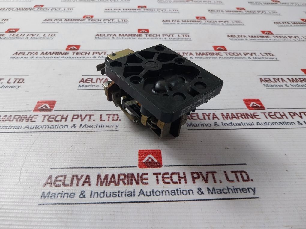 Milnor Pr-3041-2 Reverse Washer Relay 110-120V 50/60Hz