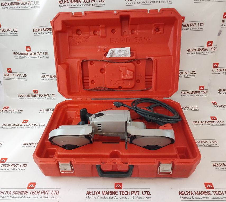 Milwaukee 6225 Heavy-duty Corded Band Saw