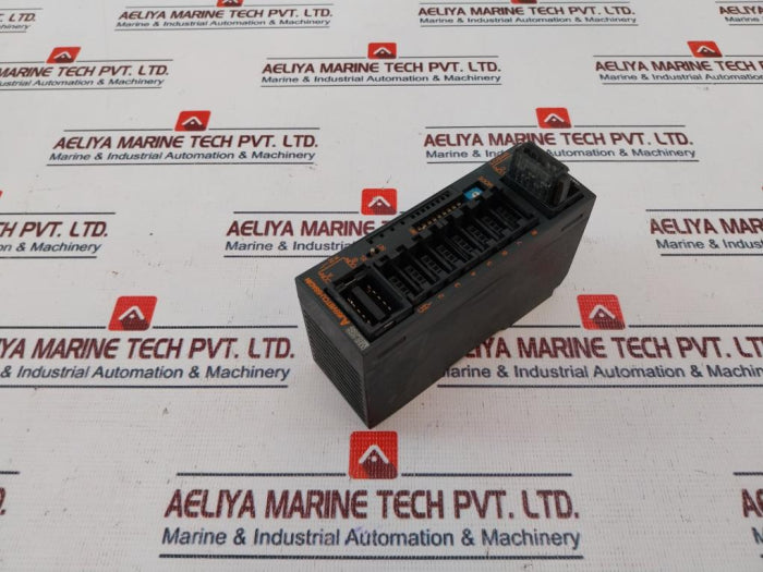 Mitsubishi Electric Aj65Vbtcu-68Adin A/D Converter Unit 24Vdc 100Ma