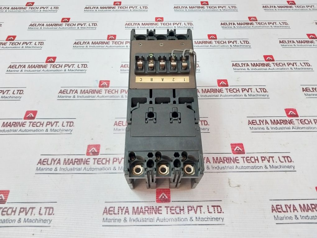 Mitsubishi Electric Nf100-ur No-fuse Breaker Ac 380-450V 50-60Hz
