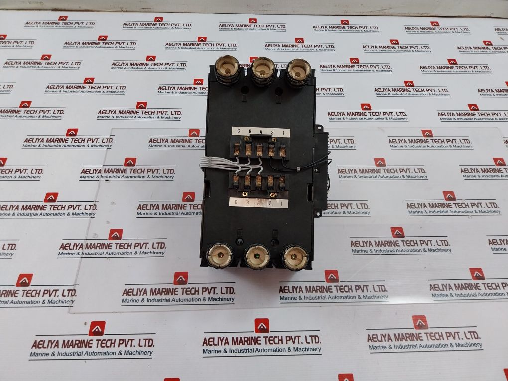 Mitsubishi Electric Nf400-ss No-fuse Breaker 300 Amp Ac 660V