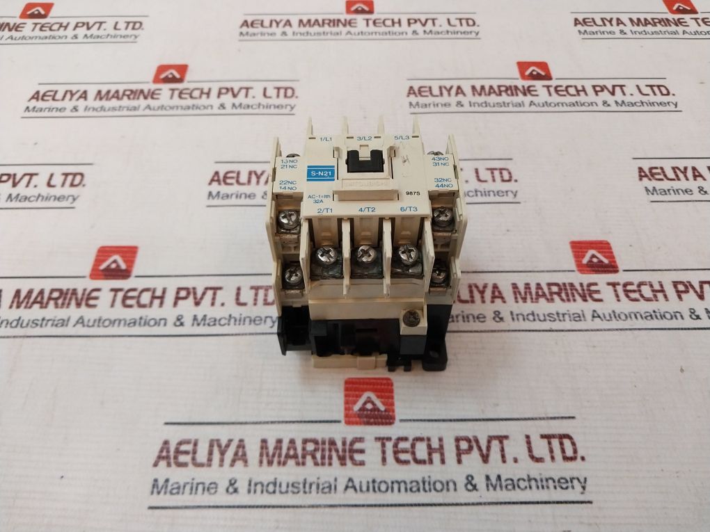 Mitsubishi Electric S-n21 Magnetic Contactor 32A