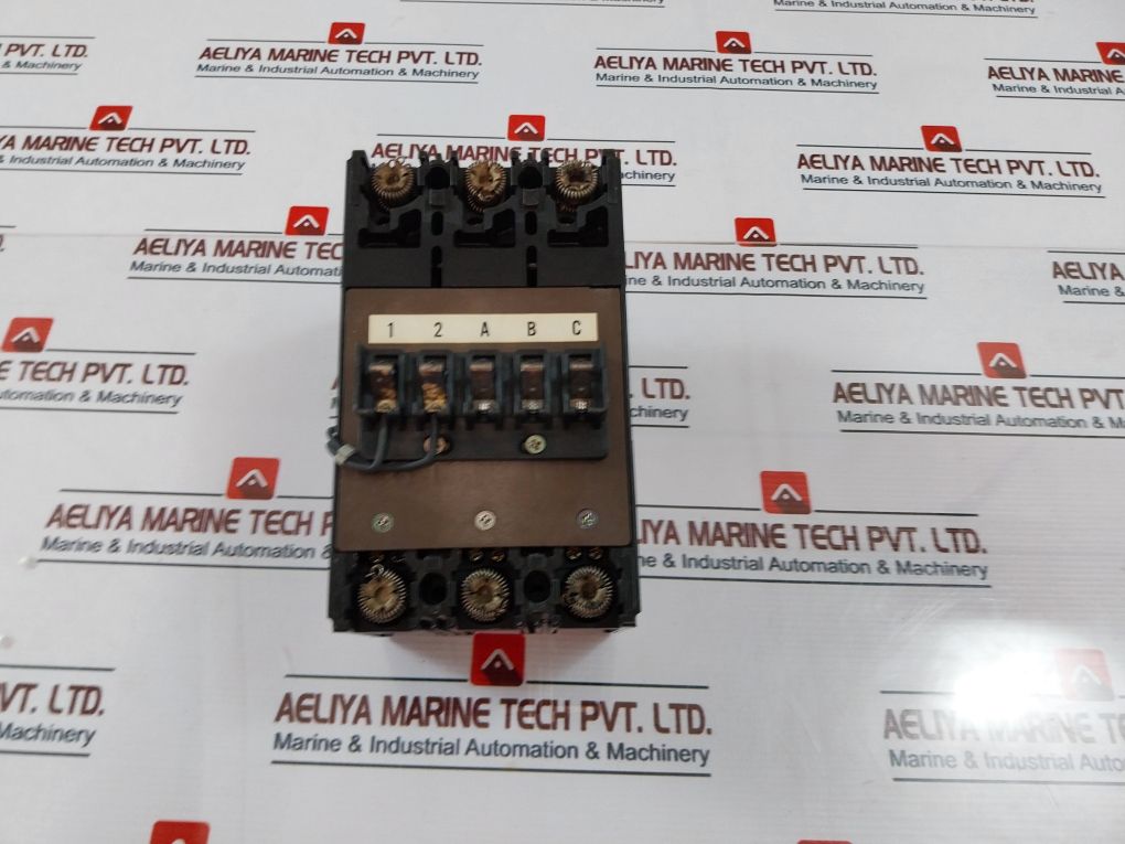 Mitsubishi Nf100-sh 3 Pole No-fuse Breaker Ac220V 40A 50/60Hz