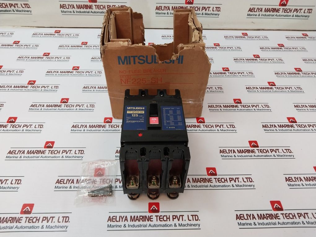 Mitsubishi Nf225-sh 3 Pole No-fuse Breaker Ac 660V 125 Amp