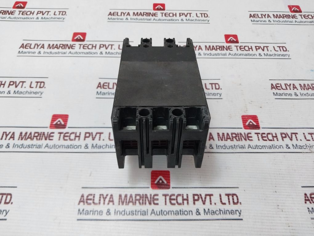 Mitsubishi Nf60-sh 3 Pole No-fuse Circuit Breaker Ac220V I.C. 25Ka 40 A