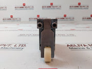 Mitsubishi/ Wabco 363 007 0010 Directional Control Valve