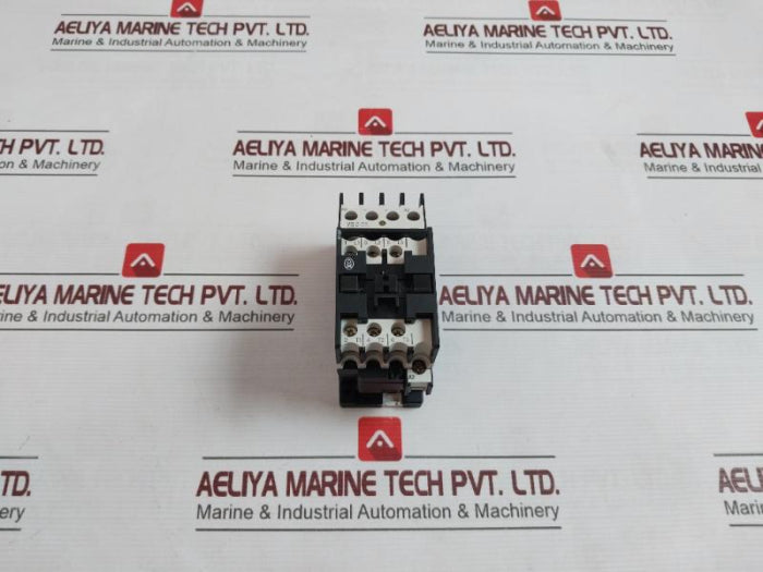 Moeller Dil00Am Contactor With Relay Vs 2 Dil 3 Pole 220V Dc Dc-13.0,11A