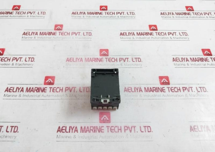 Moeller Dil Em-10-g Contactor Iec/En 60 947 6000V 400Vac