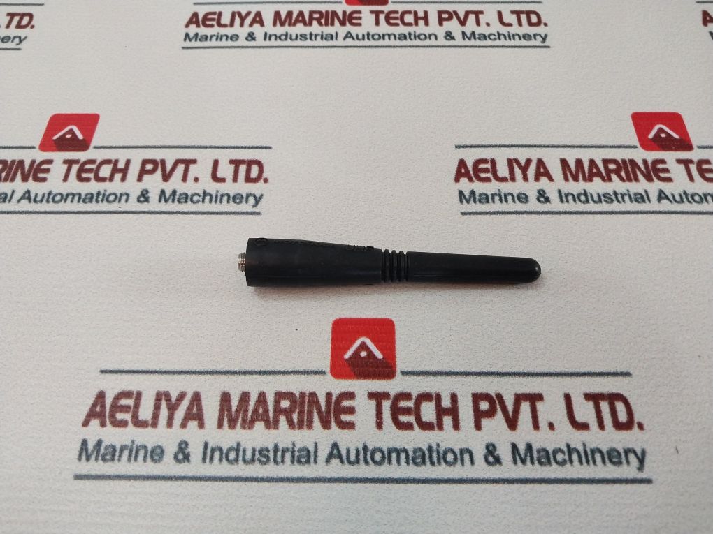Motorola Pmae 4003A Stubby Antenna