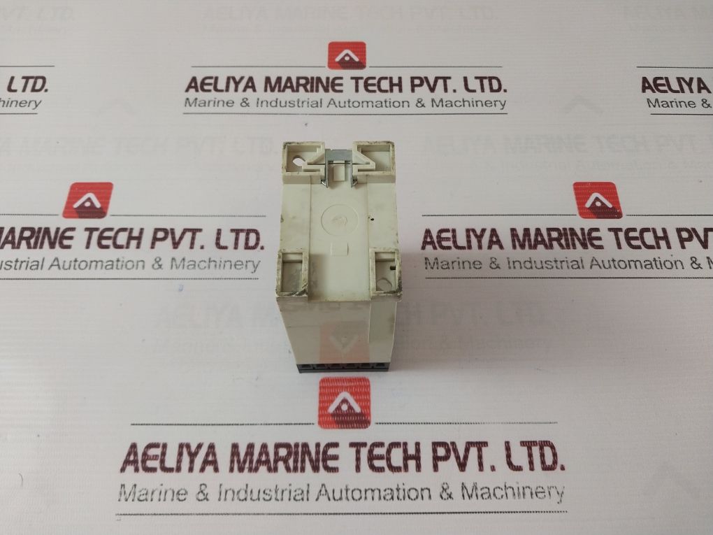 Muller & Weigert N 24/200-122 Short Circuit Protection 220V Ac