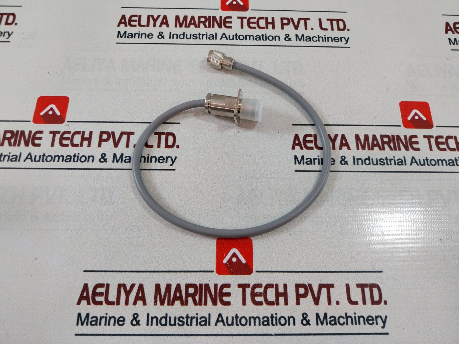 N-pj-3W Tnc-p-3W Cable And Connector