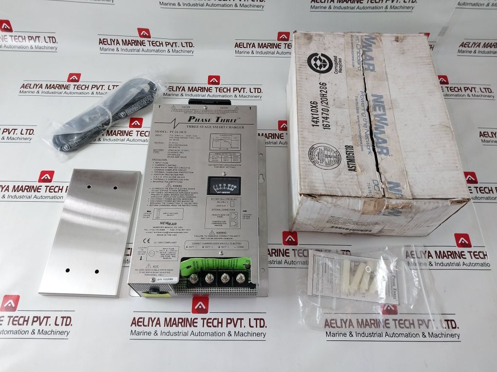 Newmar Pt-24-20Ce Phase Three Smart Charger 560 Watts