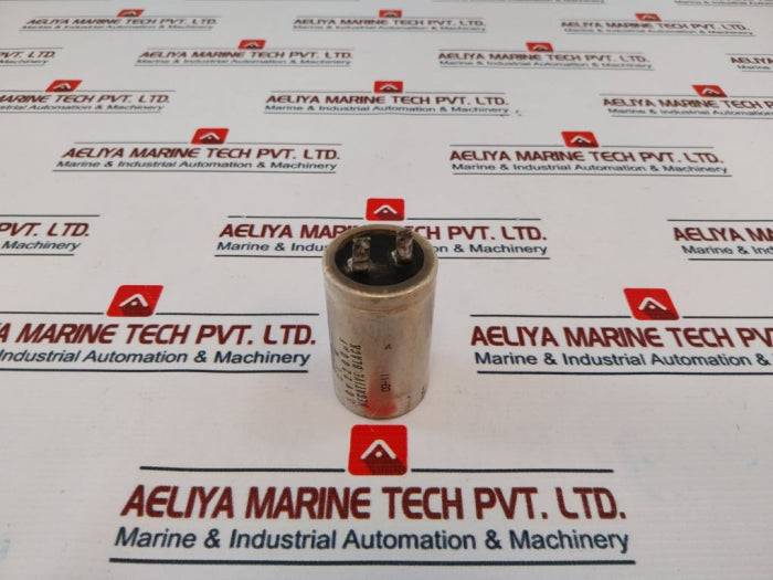 Nippon Chemi-con Cew Capacitors 50V 2200µF