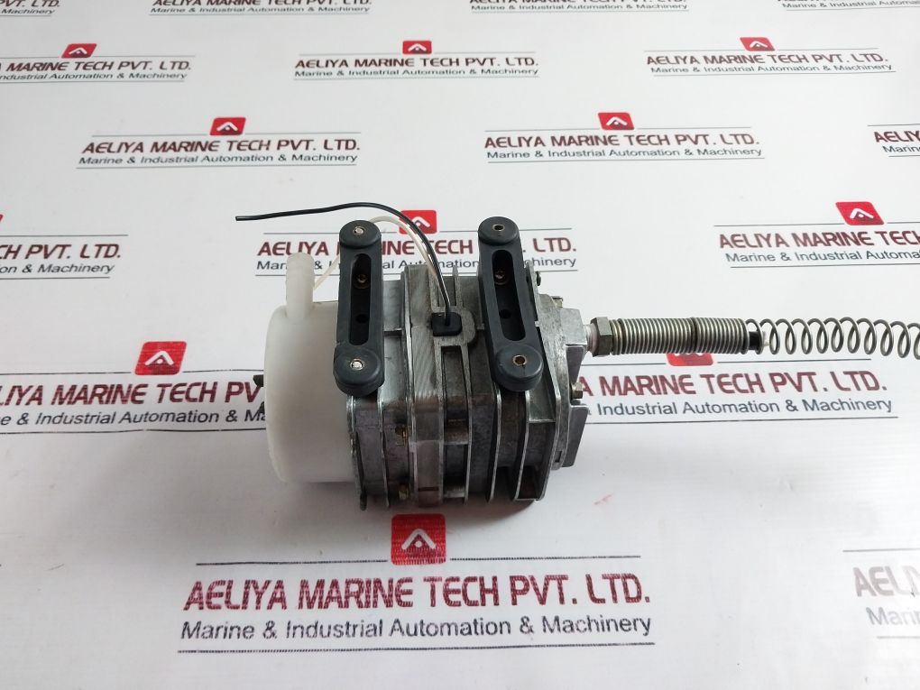 Nitto Kohki Ac0301-a1058-a2-0001 Medo Compressor 100V 50/60 Hz