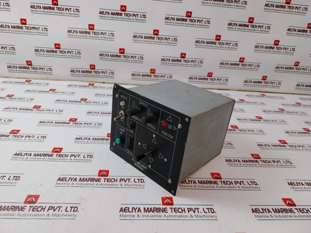 Norselight Remote Control Panel – Aeliya Marine