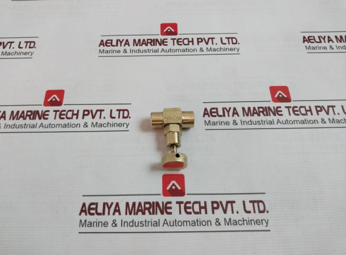 Noshok 102 Ffb 1/4" Npt Female-female Brass Hard Seat Mini Needle Valve