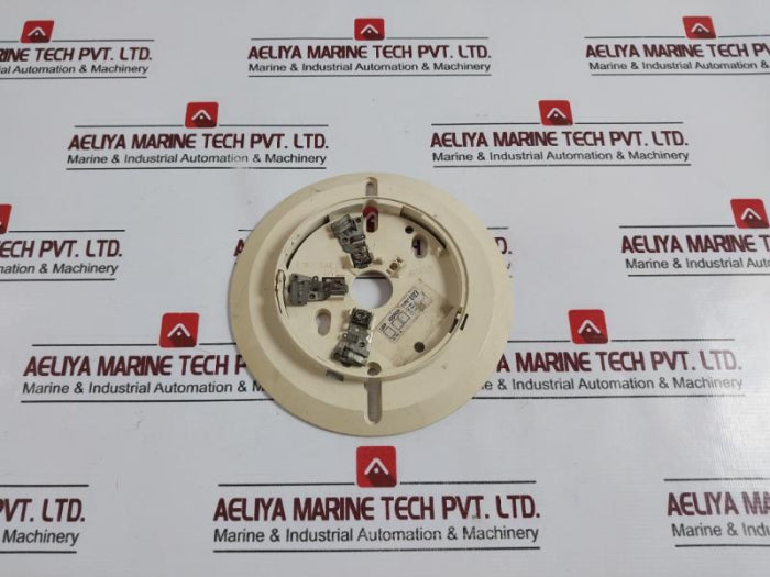 Notifier B710Lp Fire Alarm Smoke Heat Detector Base L00-592-02 N04-3161-000