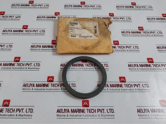 Nov 116241 Wiper Holder Seal Hldr 4-1/4” Shaft