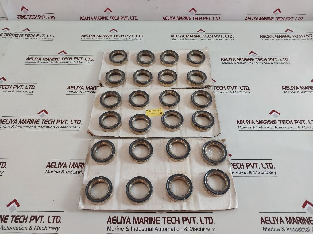 Lot of 8x Oceaneering 101028 Packer Seal 1 Inch