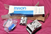 Omron A3Pj-90D12-28 Pushbutton Switch