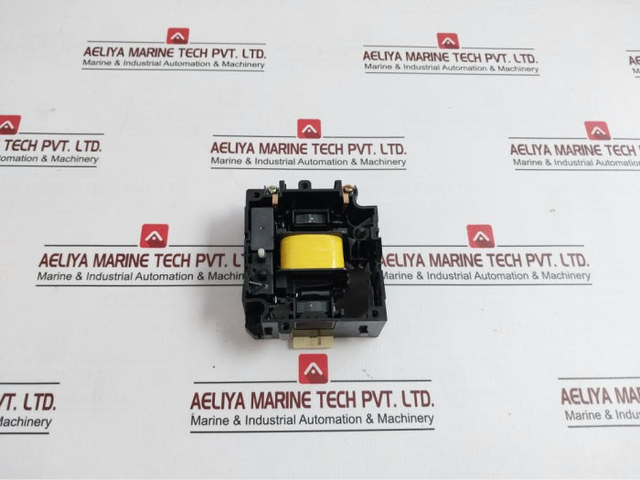 Omron C2T-4B Mounting Pitch Connector Coil S-k50/65 100-127V 50/60Hz