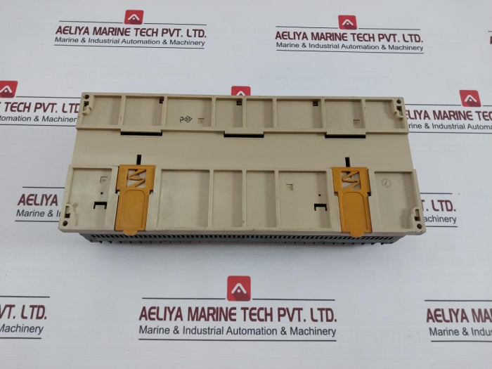 Omron C40H-c2Dr-d-v1 Sysmac C40H Programmable Controller 24Vdc 20W