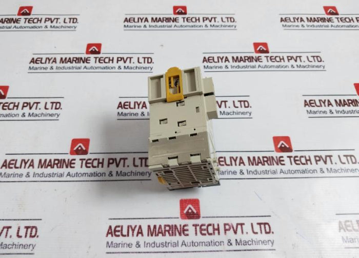 Omron Cj1M-cpu22 Programmable Controller Cpu Unit 24V Dc 6Ma