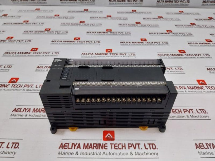 Omron Cp1L-m60Dr-d Programmable Controller
