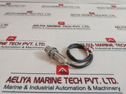 Omron E2E2-x5C1 Proximity Sensor